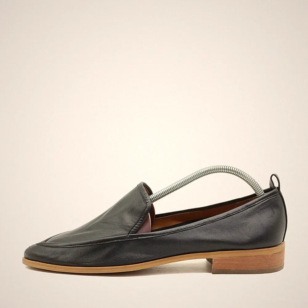 Susina Damen Slipper Leder schwarz Echtleder Low-Top Classic Loafer EU 39
