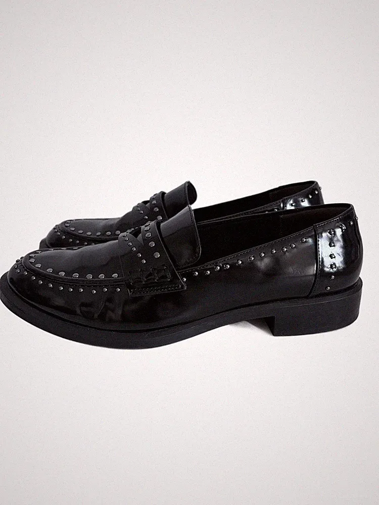 Tamaris Lack-Loafer in Schwarz mit Nieten Damen-Mokassins Größe 39