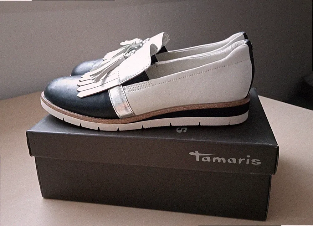 Tamaris Loafer / Slipper Gr.39 Schwarz-Weiß-Silber mit Franzen und Quasten Neu