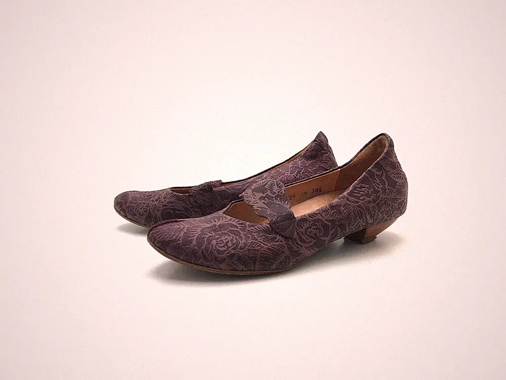 Think! Damen Halbschuhe Slipper Loafers Comfort Lila Gr. 38,5 (UK 5,5)