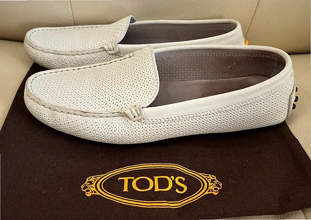 TOD'S Damen Loafers Mokassins Gr. 37 Passt zu 36,5-37 Flats eng
