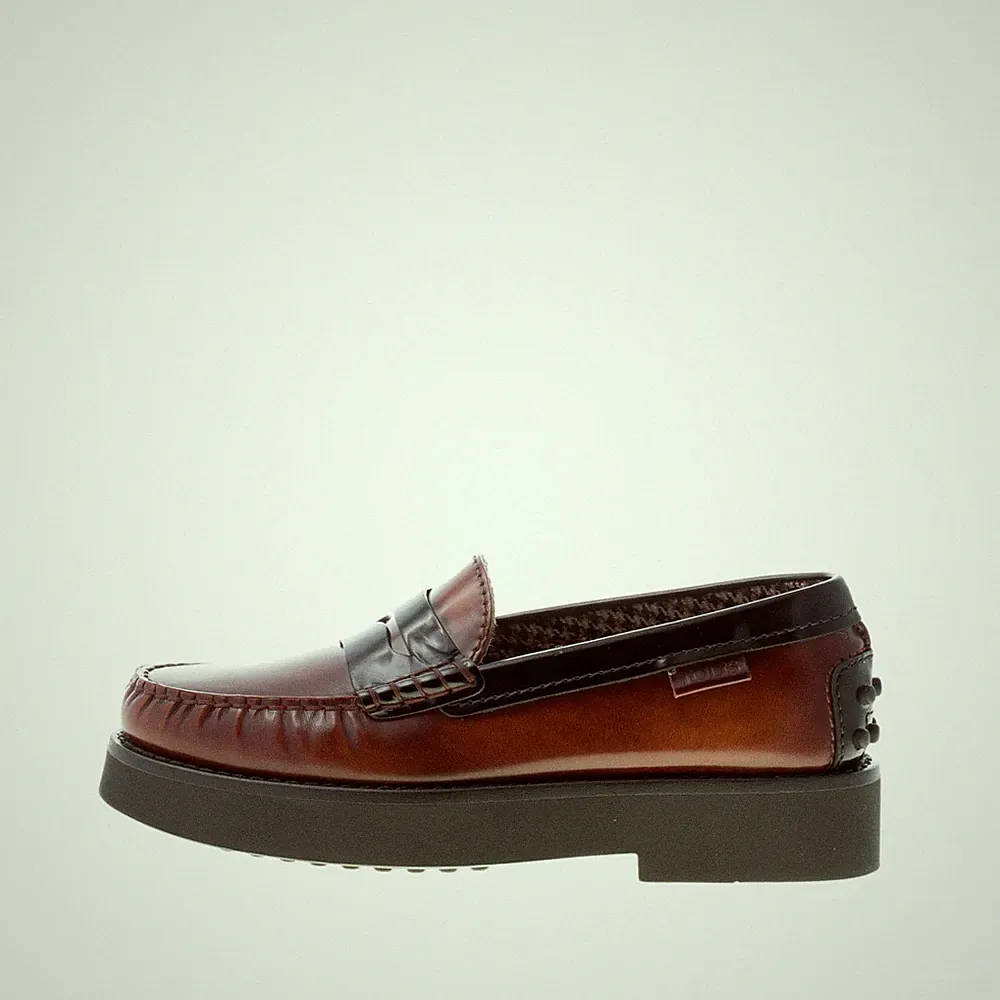 TOD'S damen schuhe braun schwarz halbglanzend leder penny loafer wollfutter