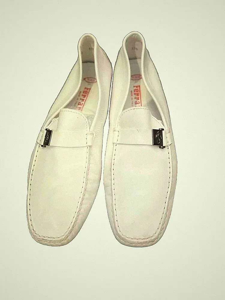 Tod's Ferrari weiße Leder Driving Mokassins Halbschuhe UK 10,5 Made in Italy