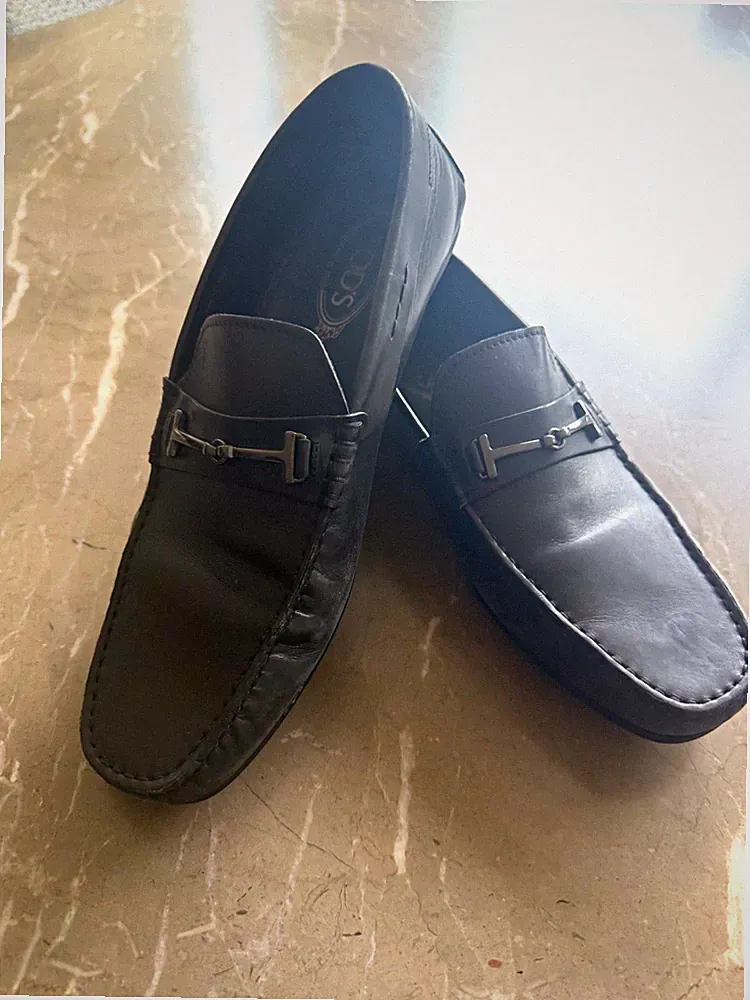 TOD'S Herren Mokassin Loafer Slip-On Leder schwarz mit Metall-Details Gr. 10