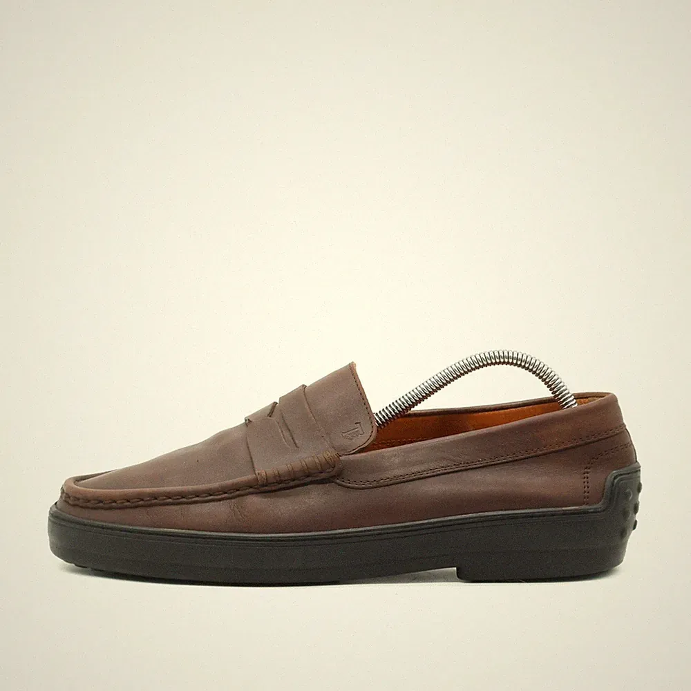 Tod's Herren Slipper EU 44,5 Penny Loafer Braun Leder Vibram Sohle