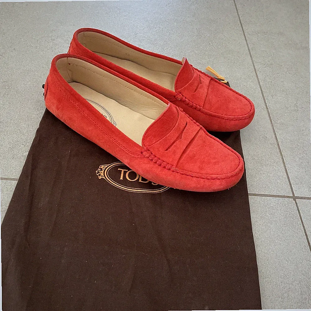 TOD‘S Loafer Rot Gr. 38