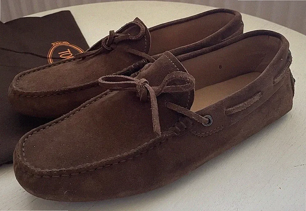 TOD's Loafer Slipper Mokassin Driving Boat Shoes Gommino Braun Chocolate 39