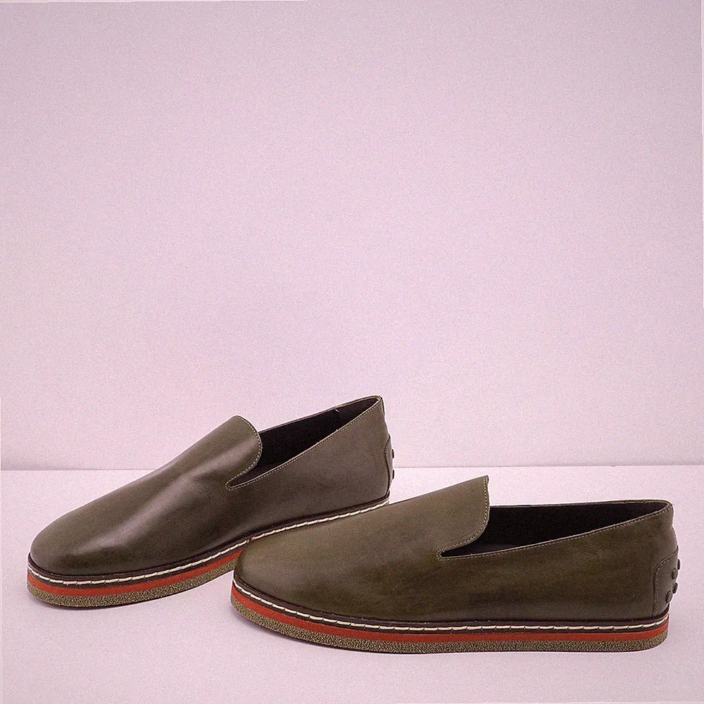 Tod's Loafers Grün Wildleder Gr. 44,5 Herren Slipper Gomma Super Sott 62K