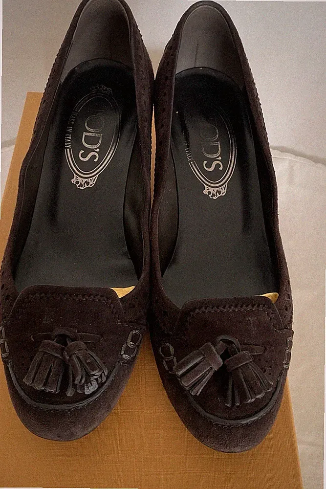 TOD S Pumps Blockabsatz Wildleder Dunkelbraun Tassel-Loafer Look Gr 35/36