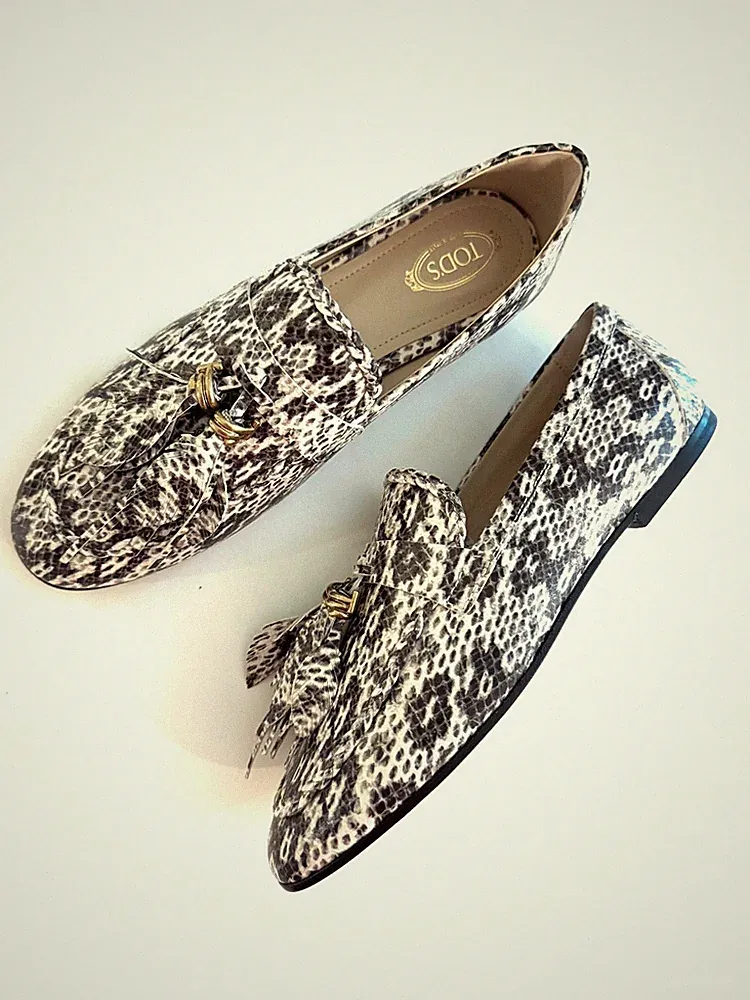 Tods Schuhe Mokassins Loafer Grau Braun Leder Feder Details T Logo 38