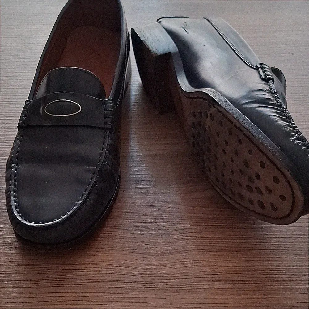Tods Slipper Loafer grau EU 39,5 Leder Slip-On mit Schnalle rund