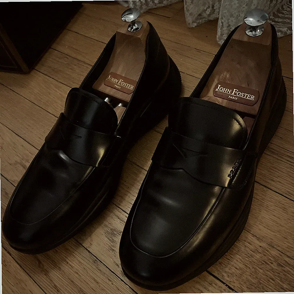 Tolle Schuhe Halbschuhe Derbies Herren Prada - Neu Größe 44. 10,5