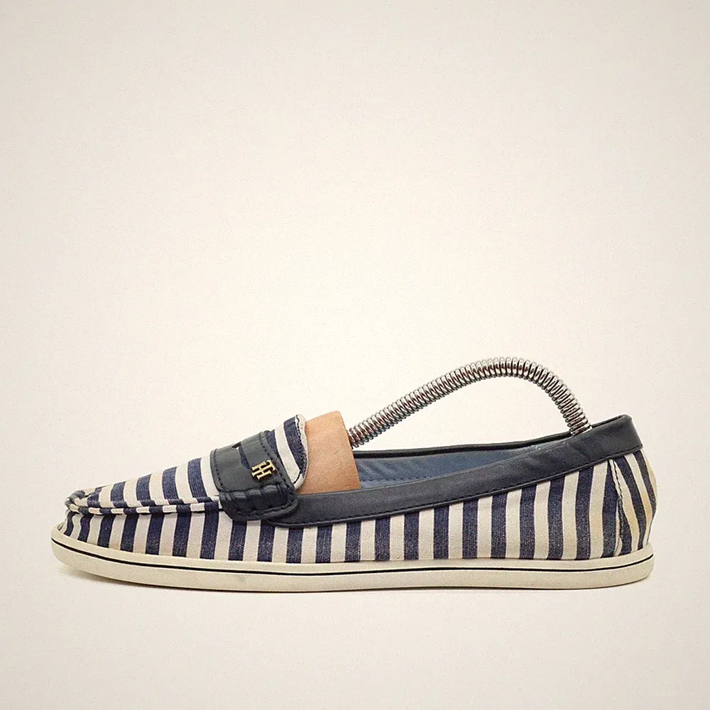 Tommy Hilfiger Damen Loafer EU 37 TWBUTTER3 blau weiß gestreift Schuhe