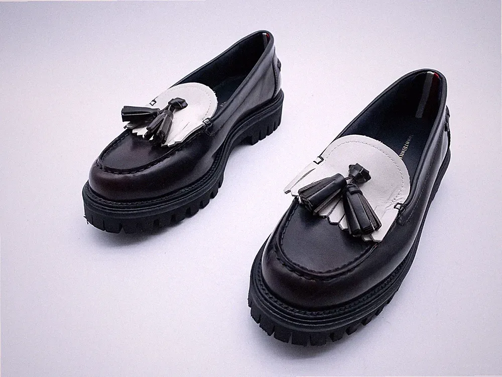TOMMY HILFIGER Damen Loafer Slipper Mokassin Leder Gr. 39 EU Art. 40389-100
