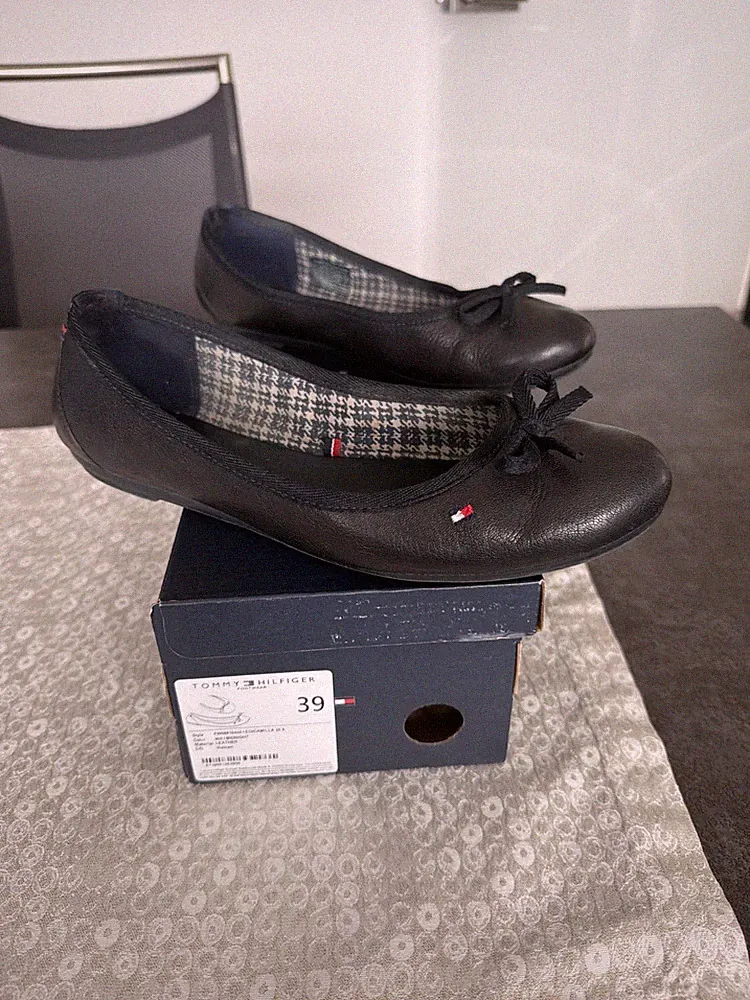 Tommy Hilfiger Damen Mädchen Ballerinas Leder Loafer Schuhe Marineblau Gr. 39