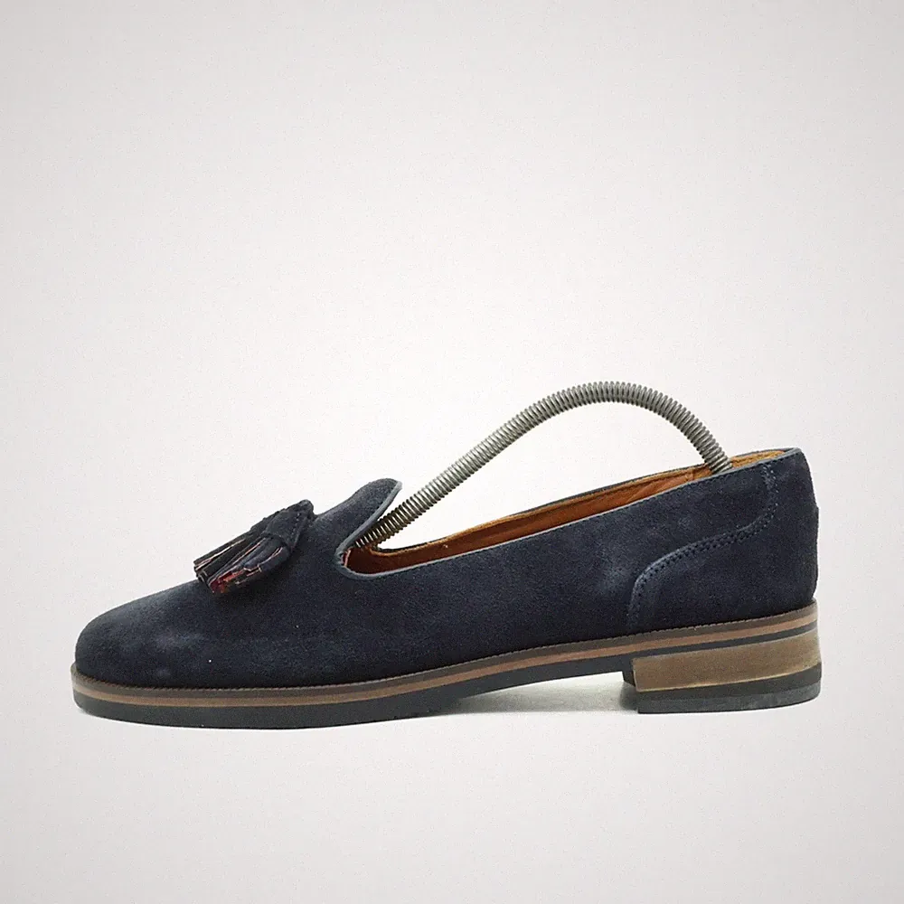 Tommy Hilfiger Damen Slipper EU 40 Quasten dunkelblau Quasten, Komfort Klassik