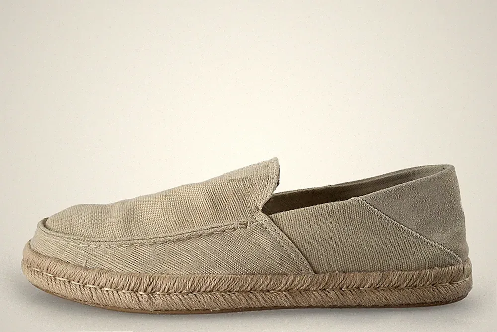 Toms Herren Loafers in größe EU 44 Beige