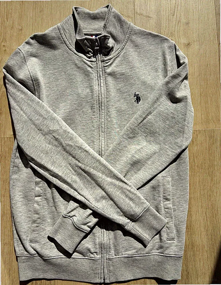 U.S. Polo Assn. Herren Strickpullover grau Gr. M Stehkragen Zip Logo