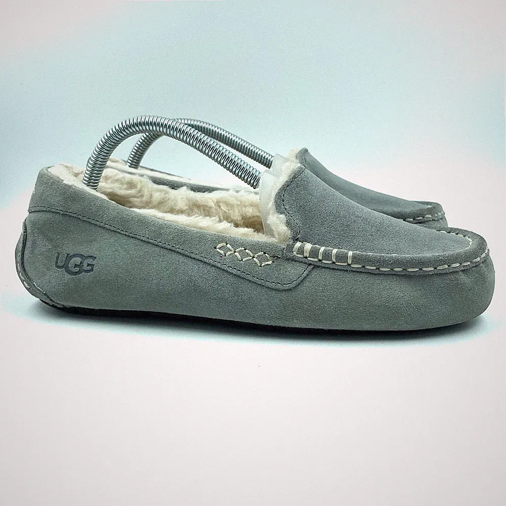 UGG Hausschuhe Mokassins Slipper Gr.40 Damen Grau Damenschuhe Loafer Gefüttert