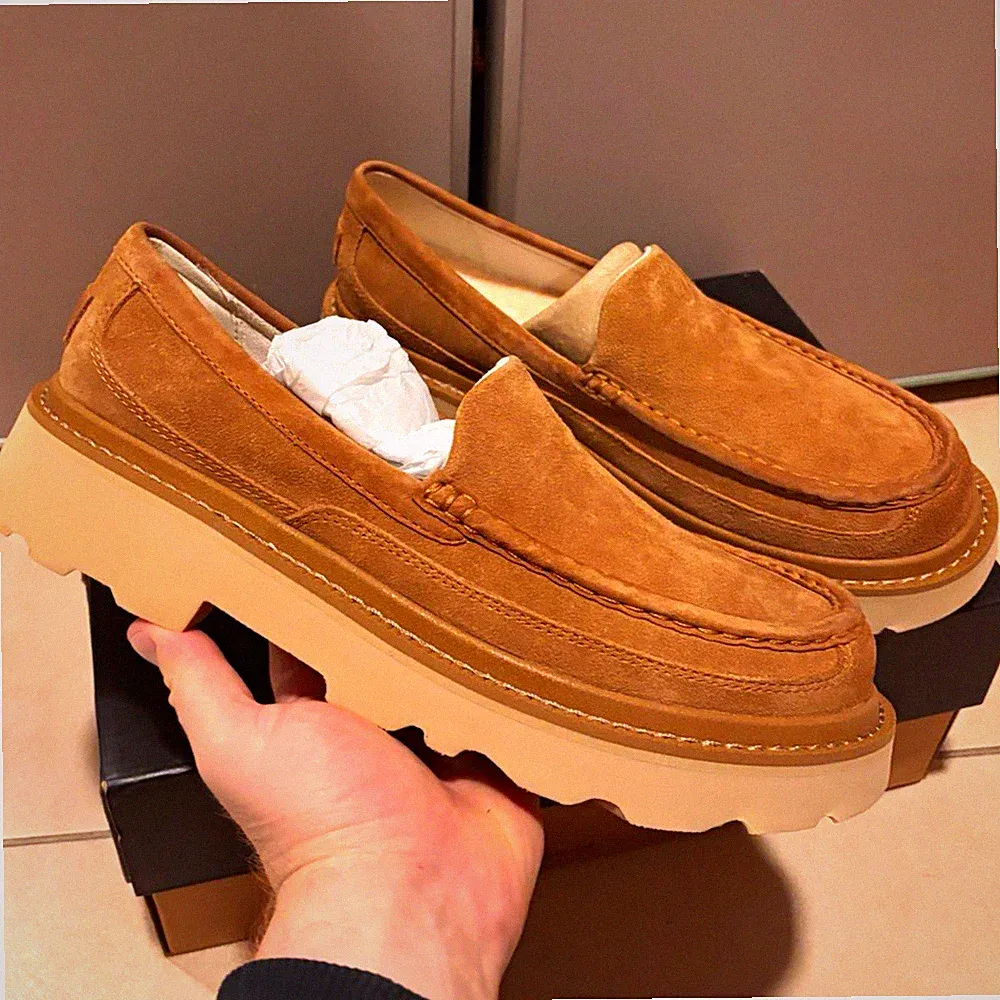 UGG Herren Ascot LUG Leder loafer neu sneaker Schuhe 43 unisex beige Winter