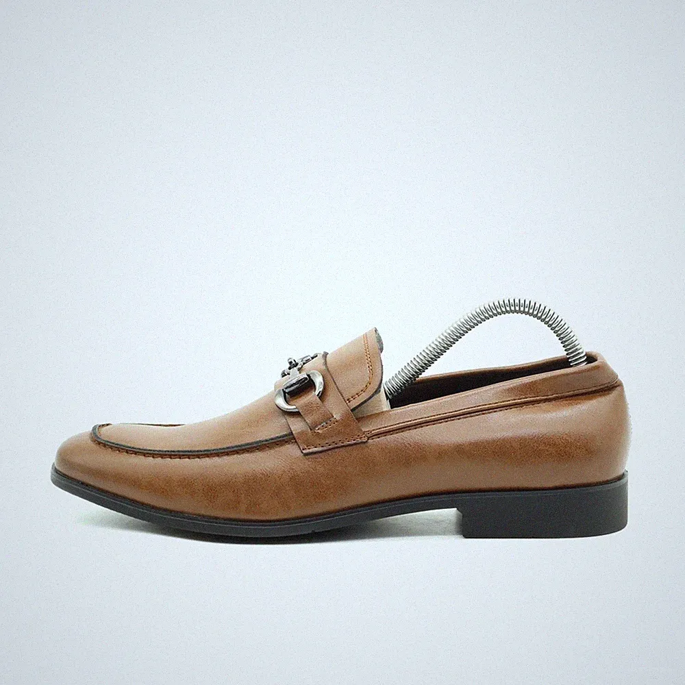 Unlisted Herren Sampson Loafer Slipper Braun Kunstleder Kenneth Cole EU 41.5