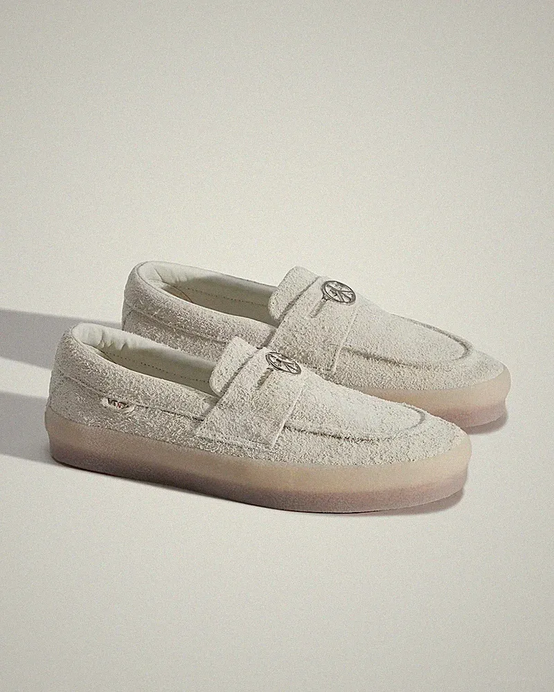 Vans Classic Skate Loafer Wildleder Schuhe Off White/ Ecru
