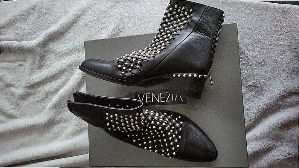 Venezia Damen Halbschuhe Loafer Schwarz Nieten, Leder, Reißverschluss EU 39