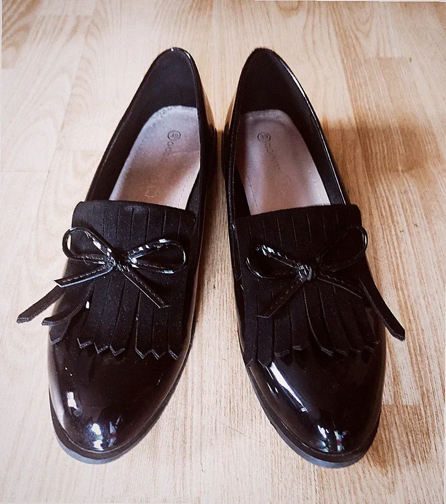 Vera Pelle Damen Leder Loafer Mokassins Schwarz Größe 39/25,5