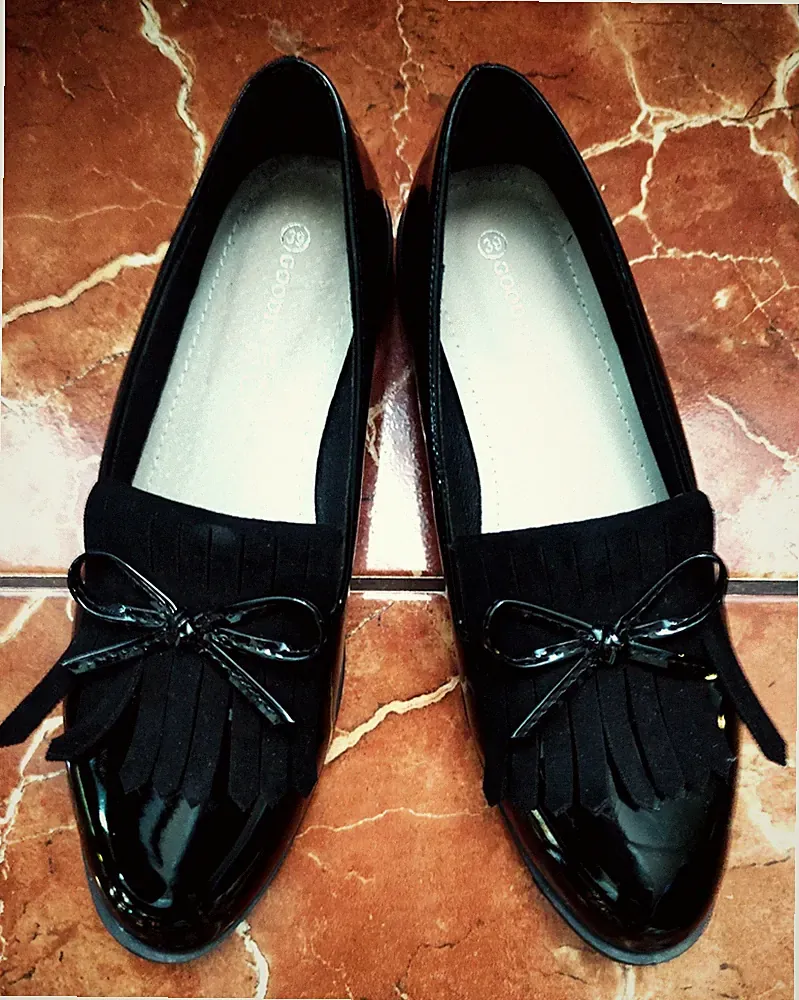 Vera Pelle Damen Leder Loafer Mokassins Schwarz Größe 39/25,5