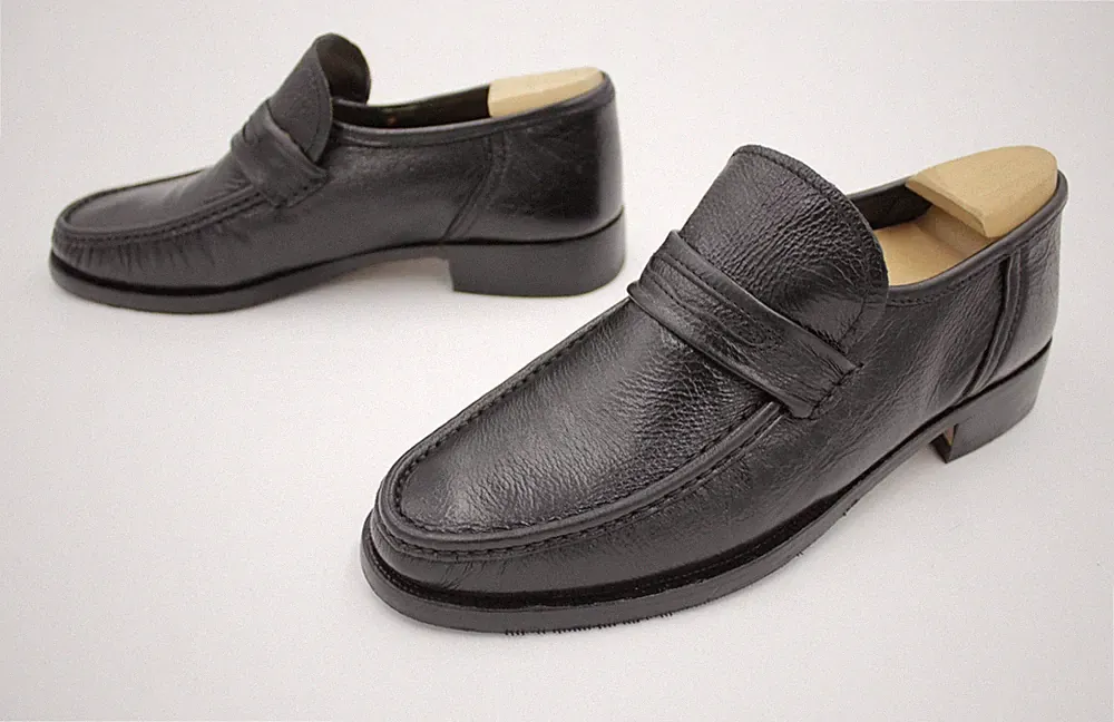 Vintage Italy Vollleder Slipper Loafer Schwarz Herren Gr 42,5-43 Ledersohle