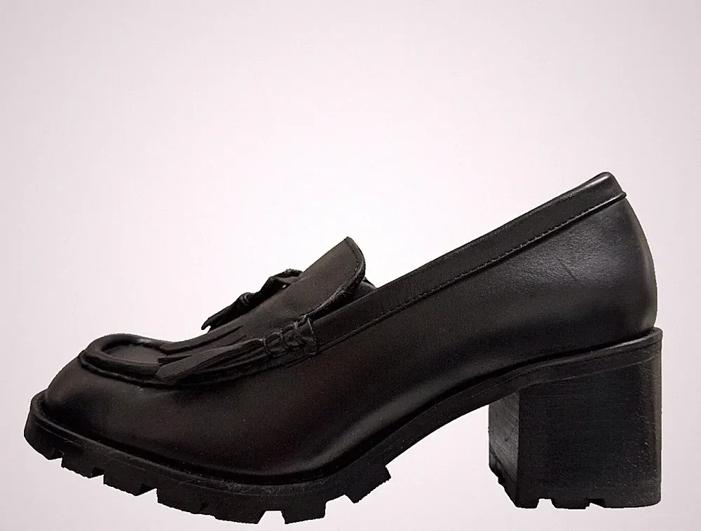 Weejuns Estelle Brogue Tassel Loafers Damen UK 4 US 6 EU 37 REF H111+