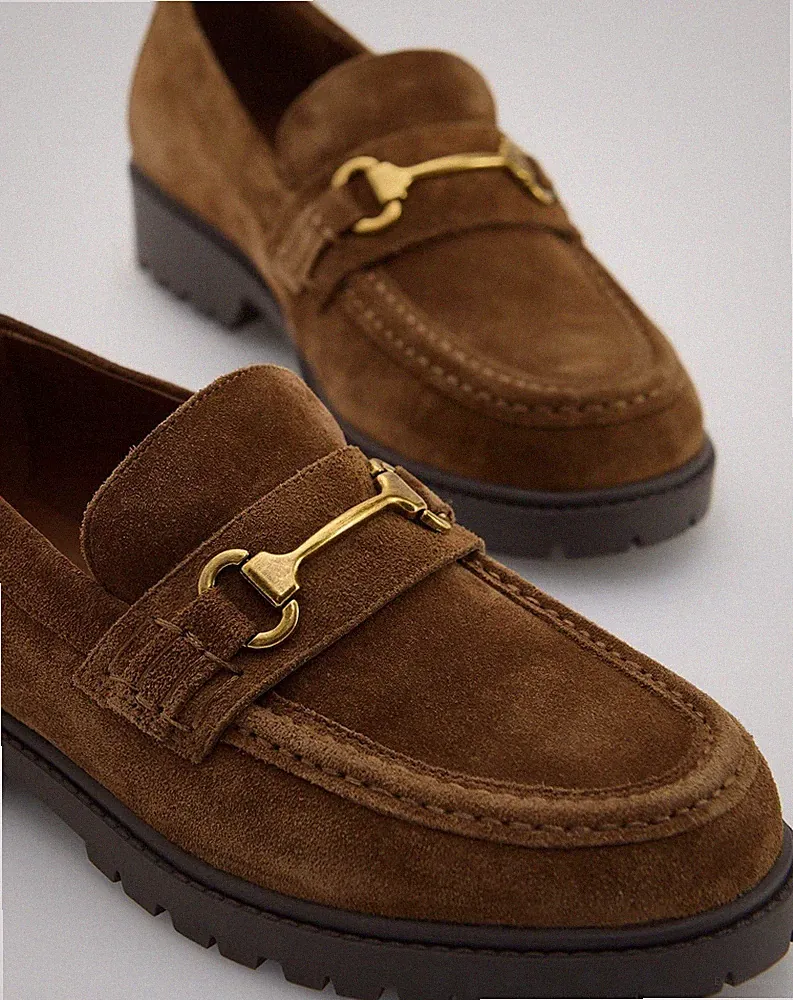 Wildleder Loafer RESERVED Braun mit goldener Schnalle Gr.36 Neu